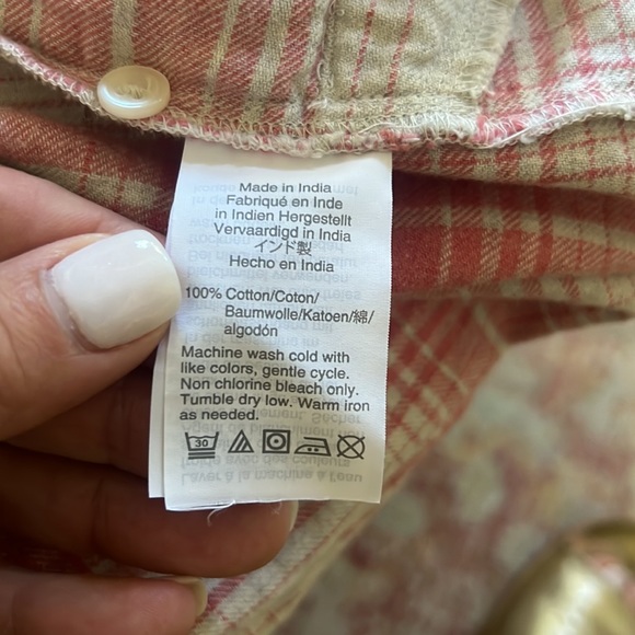 Madewell Pink Flannel - Picture 8 of 9